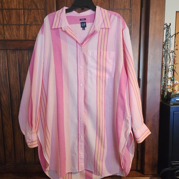 GAP Tops - GAP Weekend Tunic/Oversized Organic Cotton Shirt Women's XL.